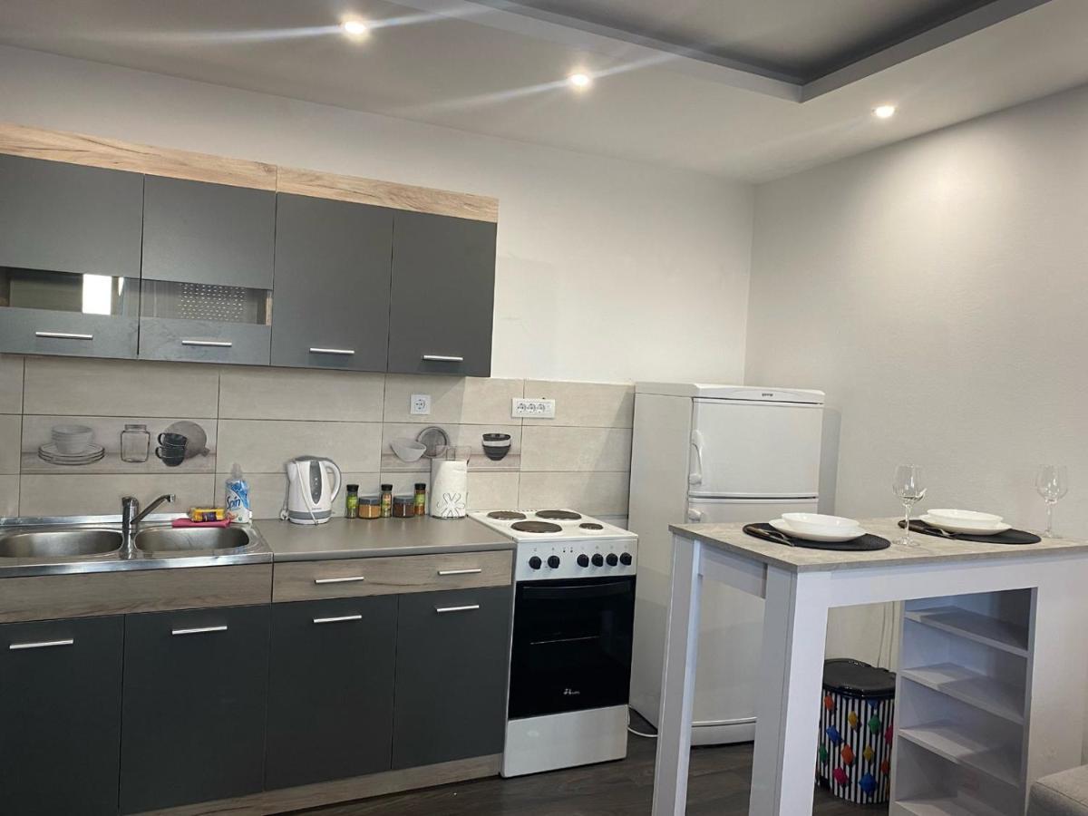 Apartman Mici Ni Extérieur photo